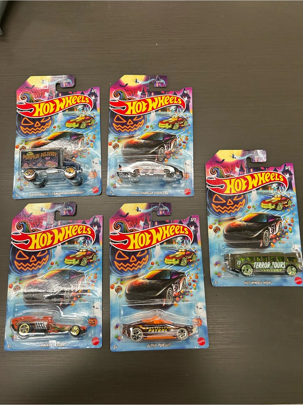 Hot Wheels 5pc Halloween collection